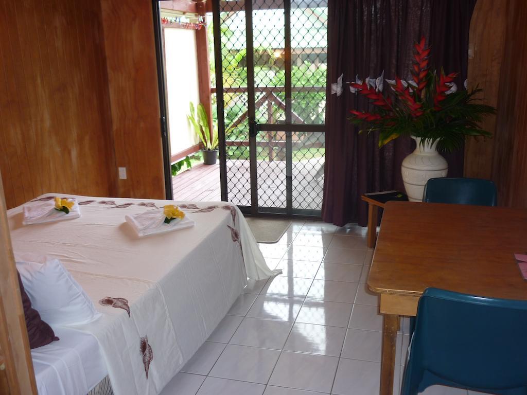Aroko Bungalows Avarua Exterior photo