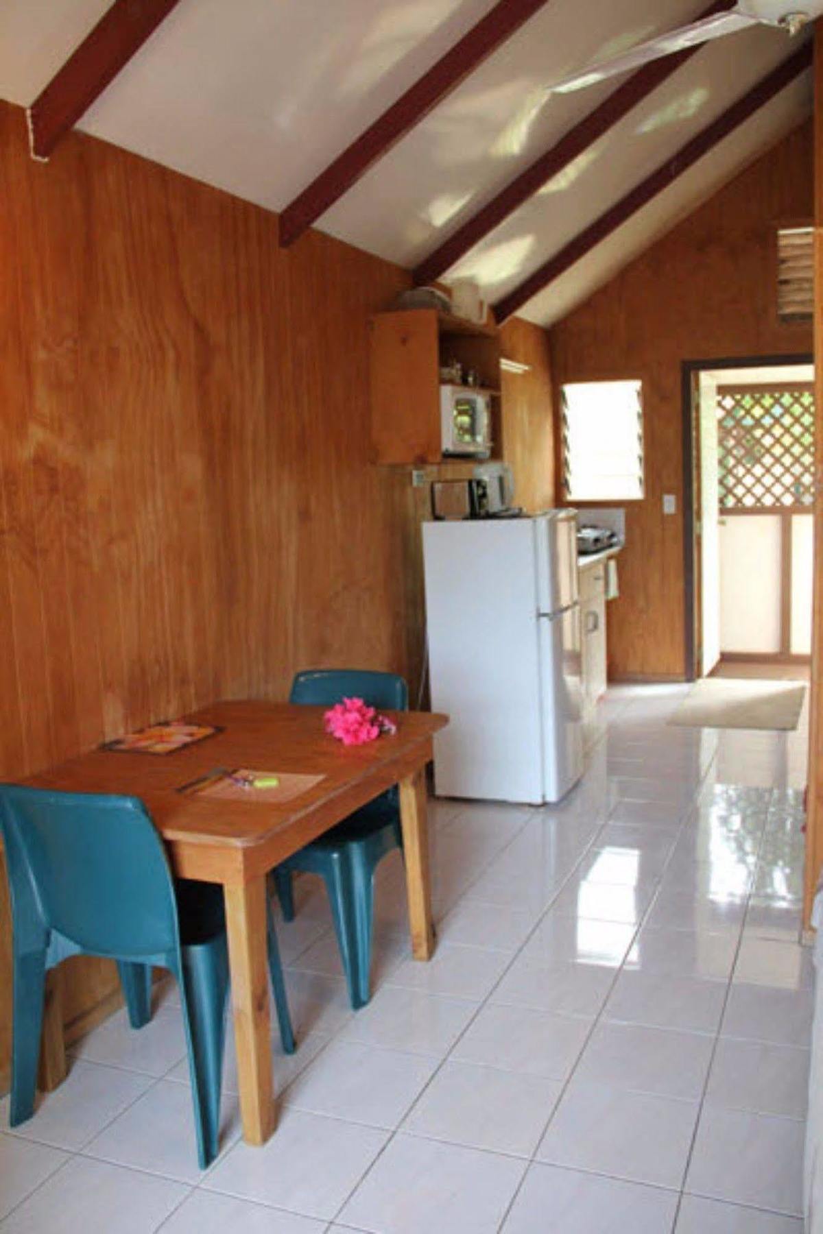 Aroko Bungalows Avarua Exterior photo
