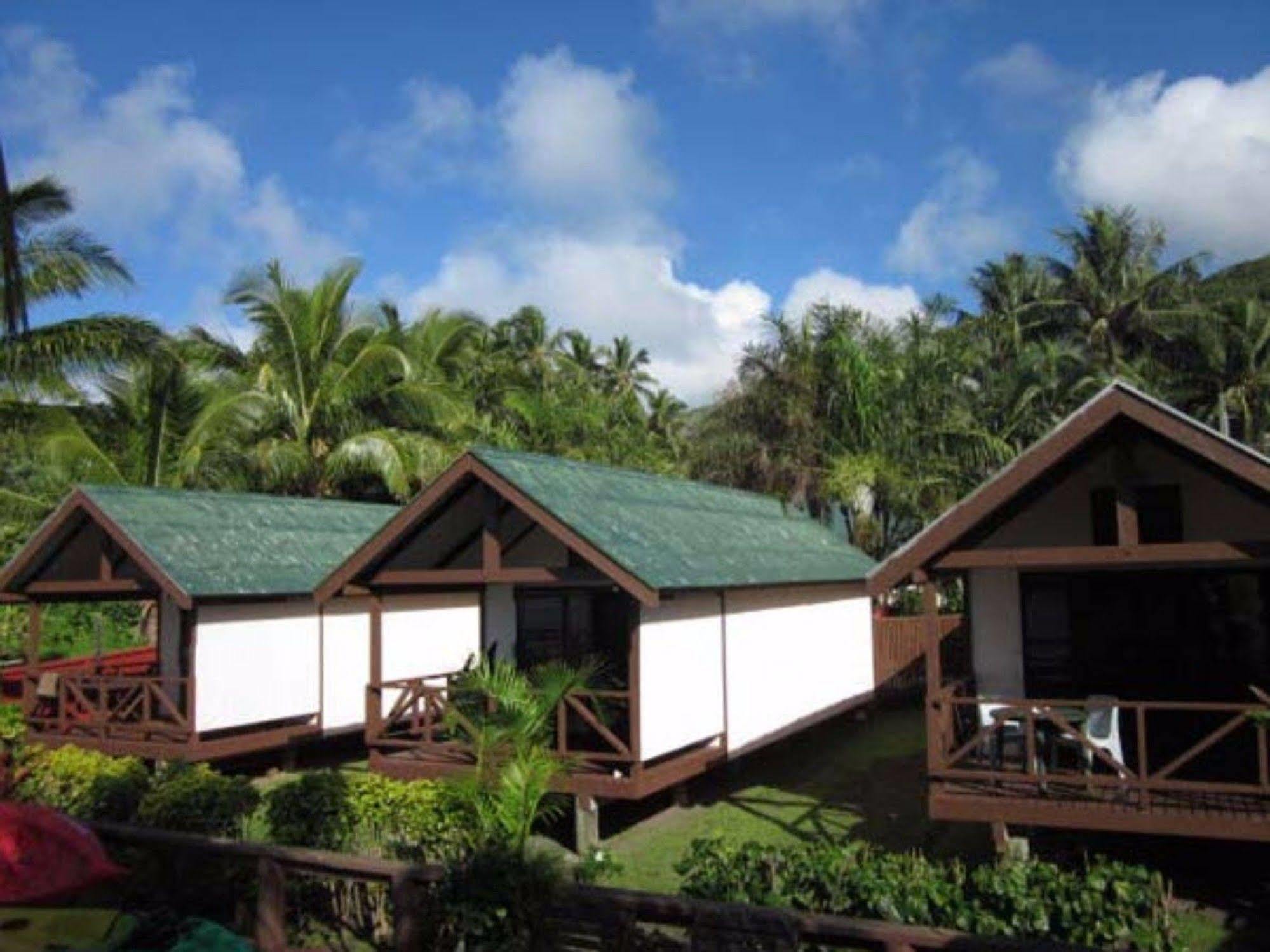 Aroko Bungalows Avarua Exterior photo